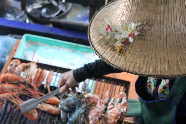 marché flottant de Taling Chan